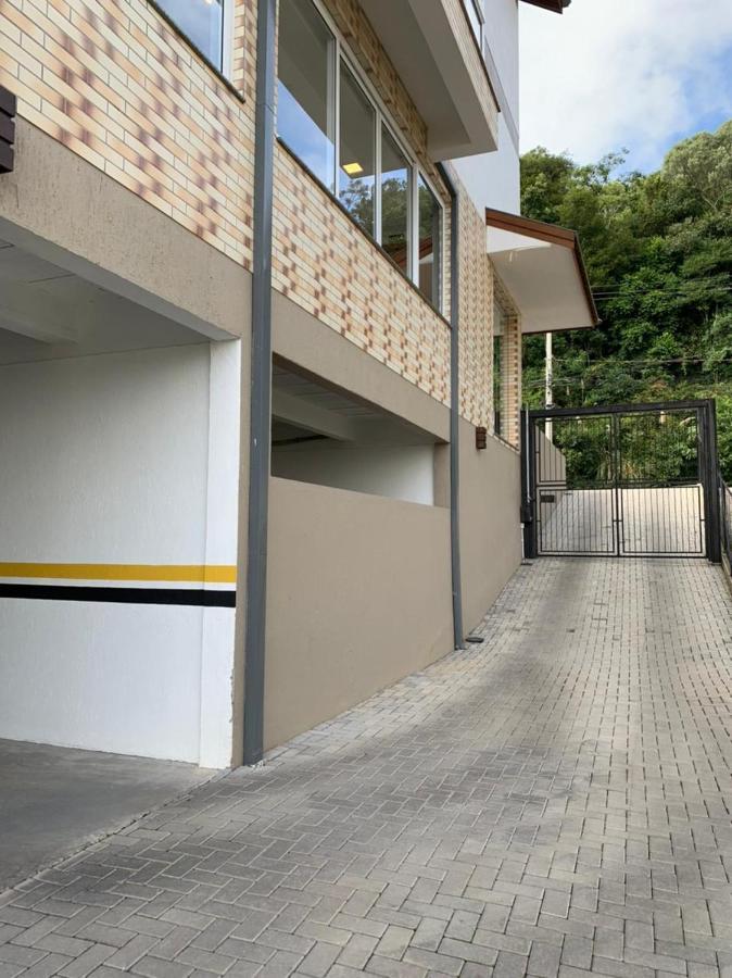 Apartamento Fioreze Грамаду Екстериор снимка